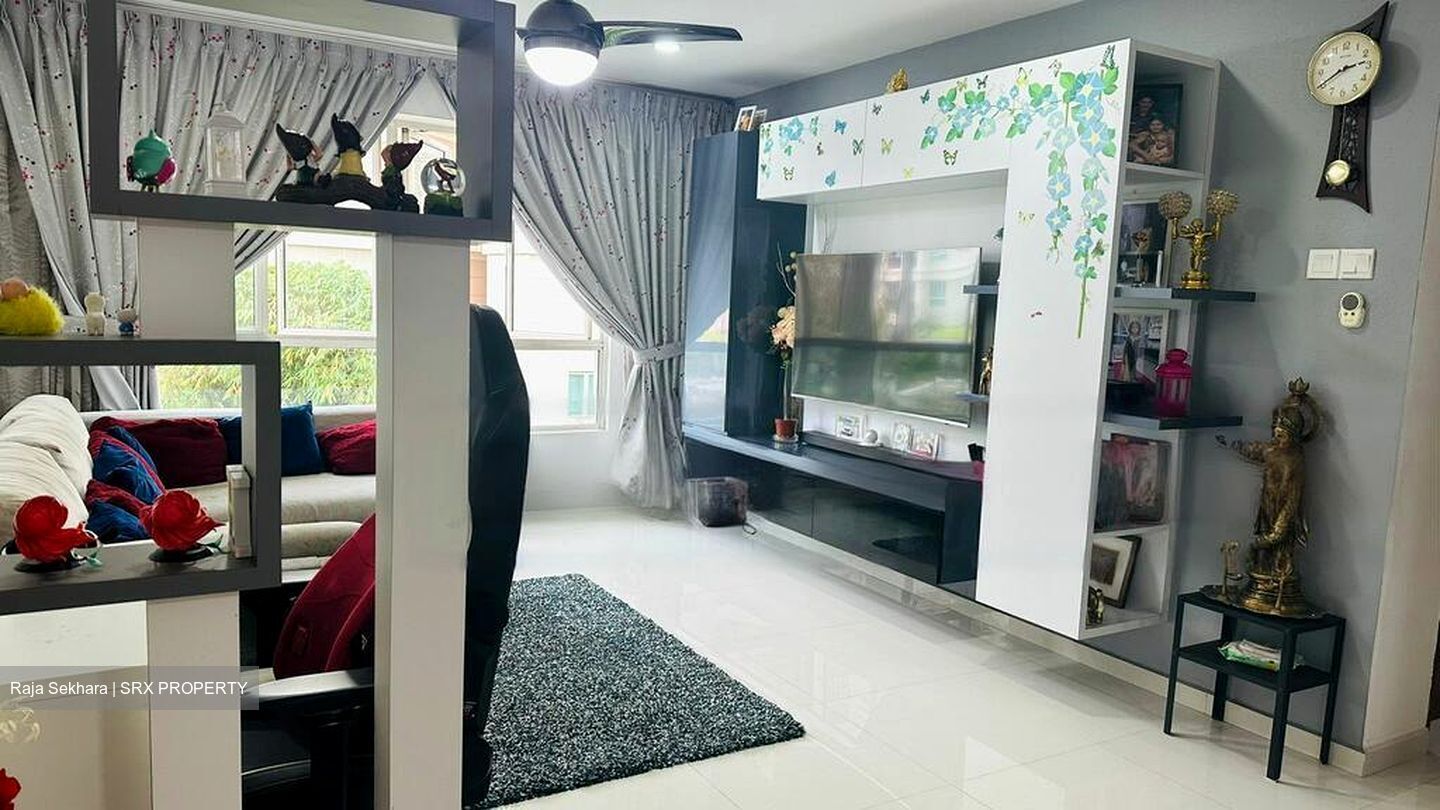 Melville Park (D18), Condominium #462656831